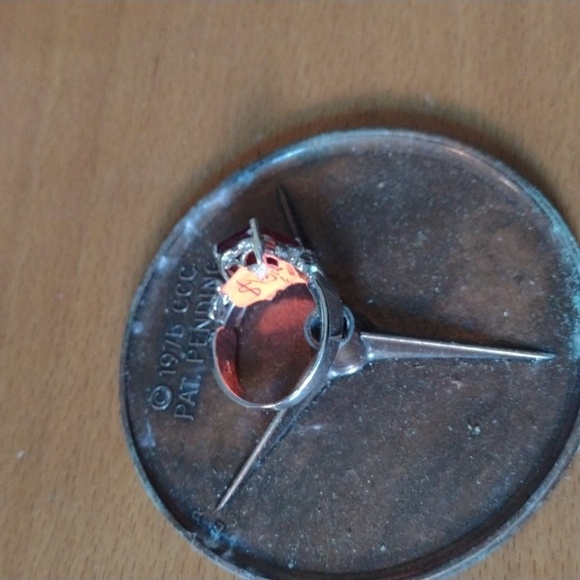 Ring 💍 - Picture 2 of 3